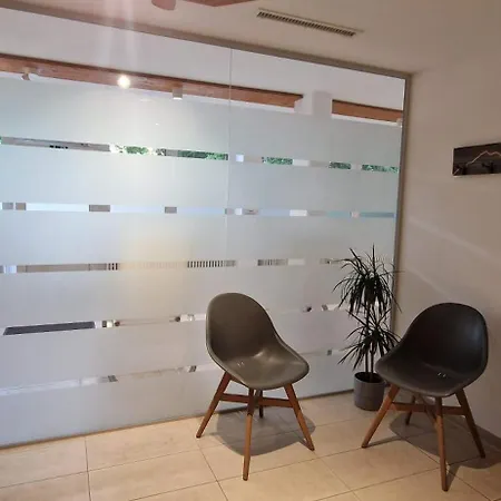 Apartment Sauna, Pool Und Gartenzugang *