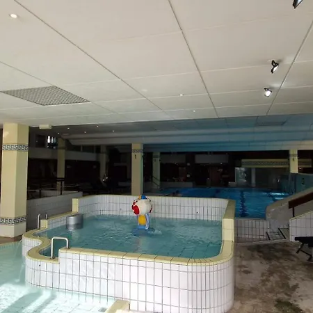 Sauna, Pool Und Gartenzugang * 상트엥글마