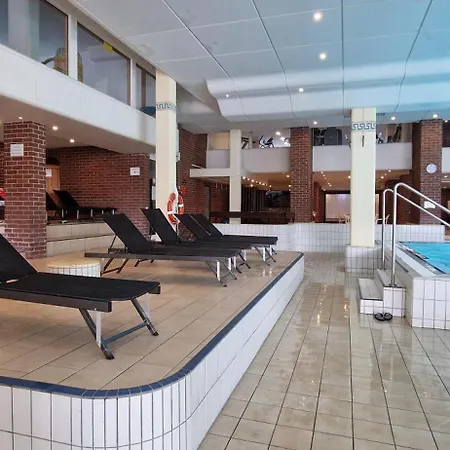 公寓 Sauna, Pool Und Gartenzugang