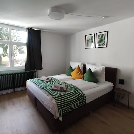 아파트 Sauna, Pool Und Gartenzugang 상트엥글마