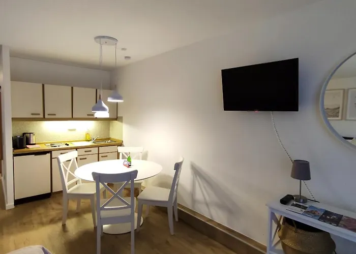 Lejlighed Sauna, Pool Und Gartenzugang